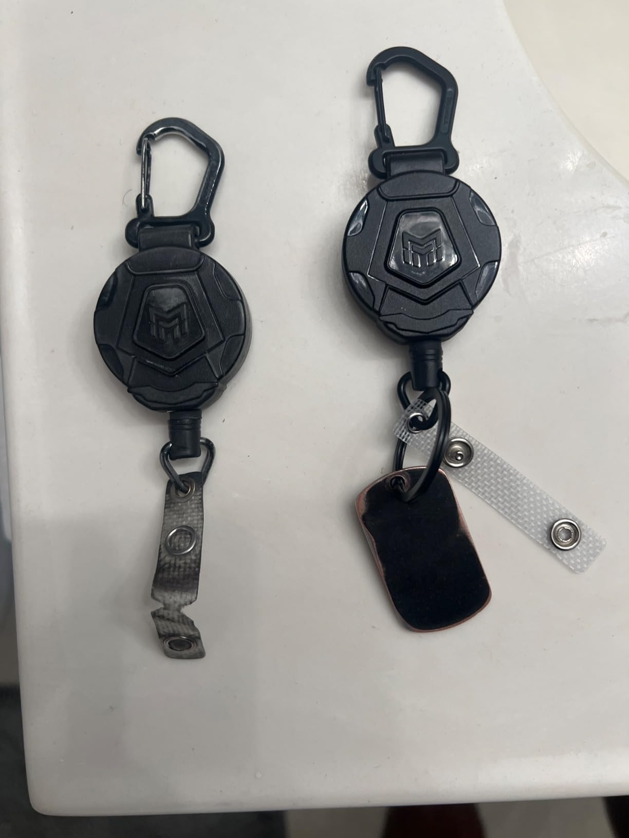 Retractable Keychain, Heavy Duty Carabiner Badge Holder